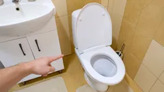 Warum du den Toilettendeckel besser geschlossen lässt – Merke dir das für immer